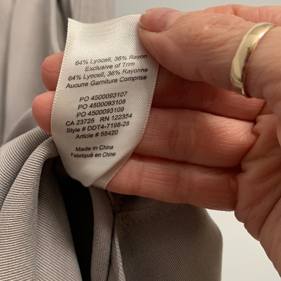 ❗️SOLD❗️Wilfred Gabrielle Skirt - Picture 8 of 8